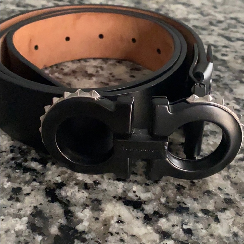 AUTHENTIC! Men’s Ferragamo Belt